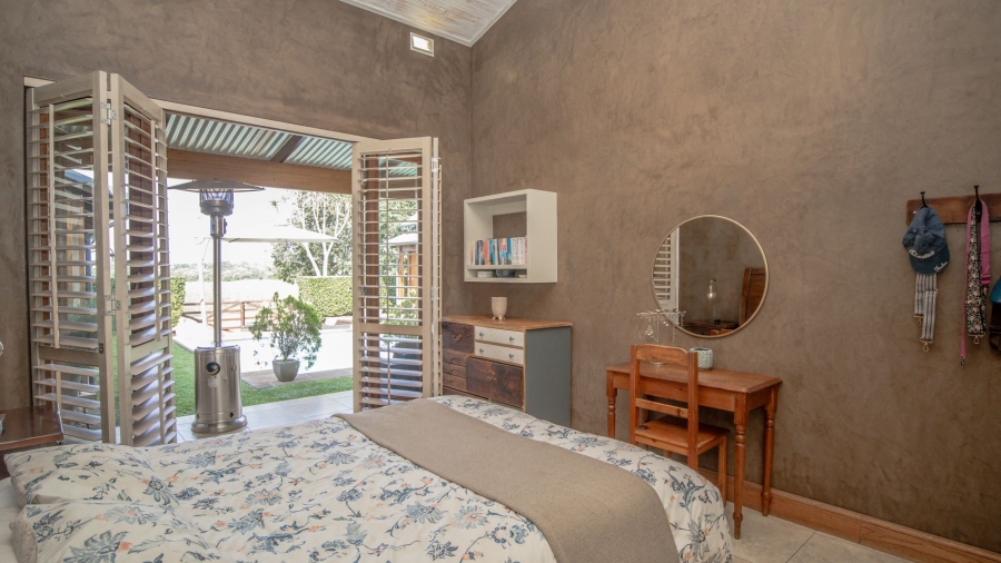 4 Bedroom Property for Sale in The Coves North West
